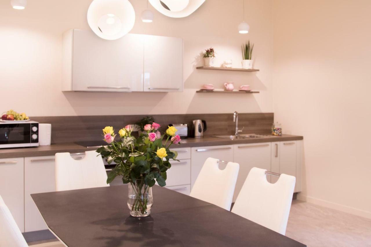 Luksusowy Apartament Swietego Jana Na Rynku Krakow Luaran gambar