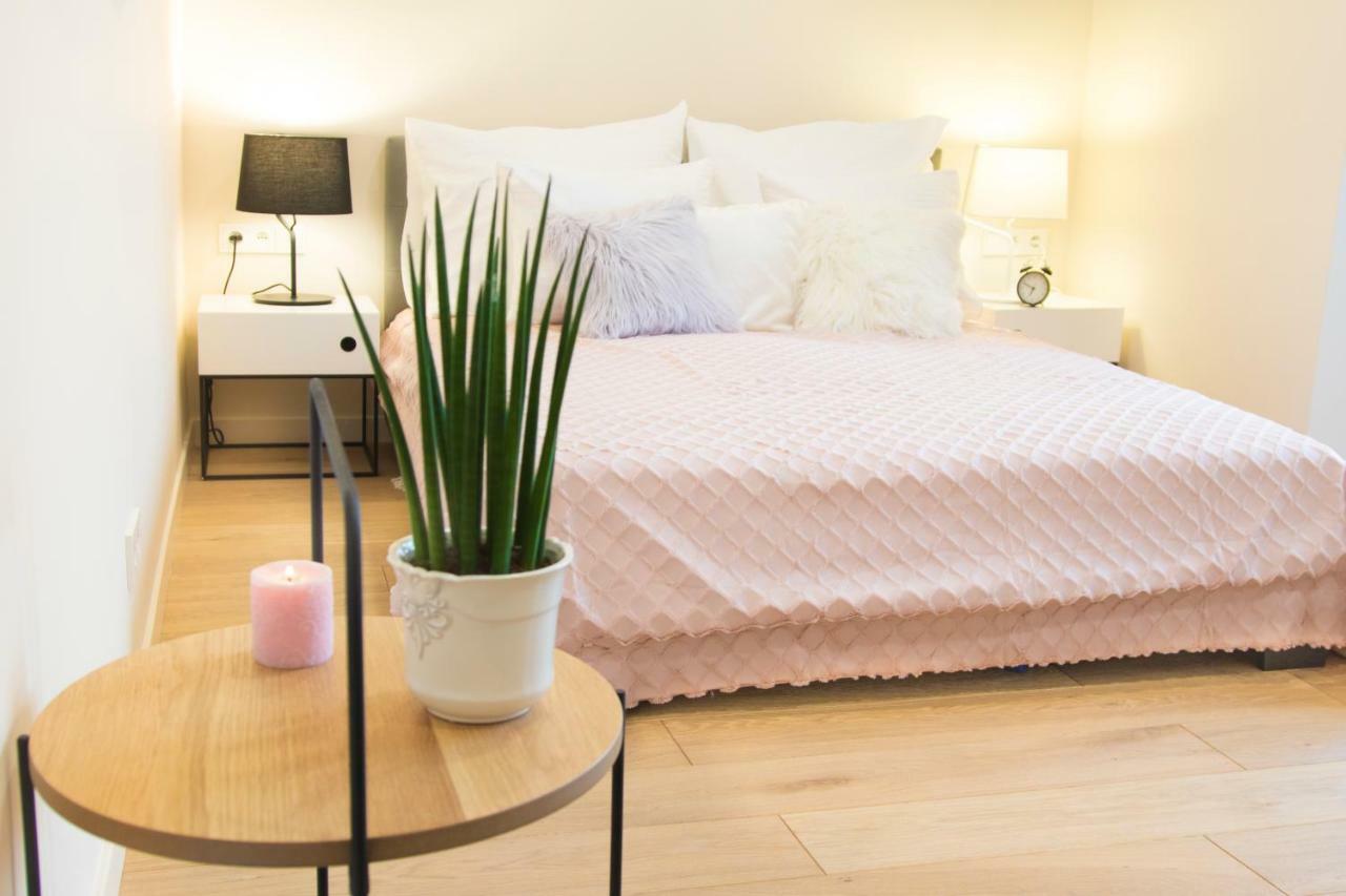 Luksusowy Apartament Swietego Jana Na Rynku Krakow Luaran gambar
