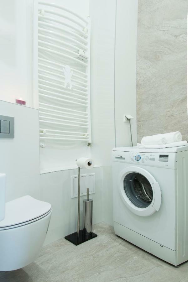 Luksusowy Apartament Swietego Jana Na Rynku Krakow Luaran gambar